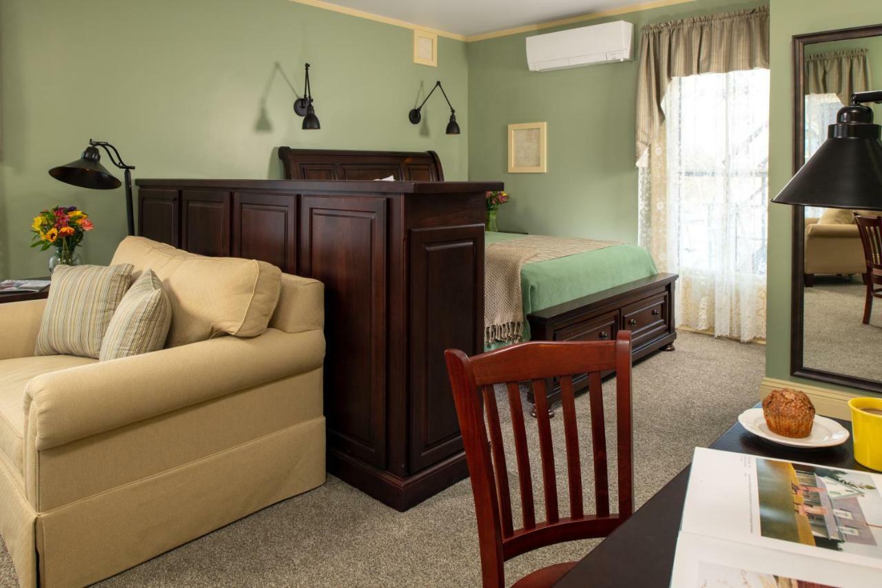 לינה וארוחת בוקר Rockland Talbot House מראה חיצוני תמונה